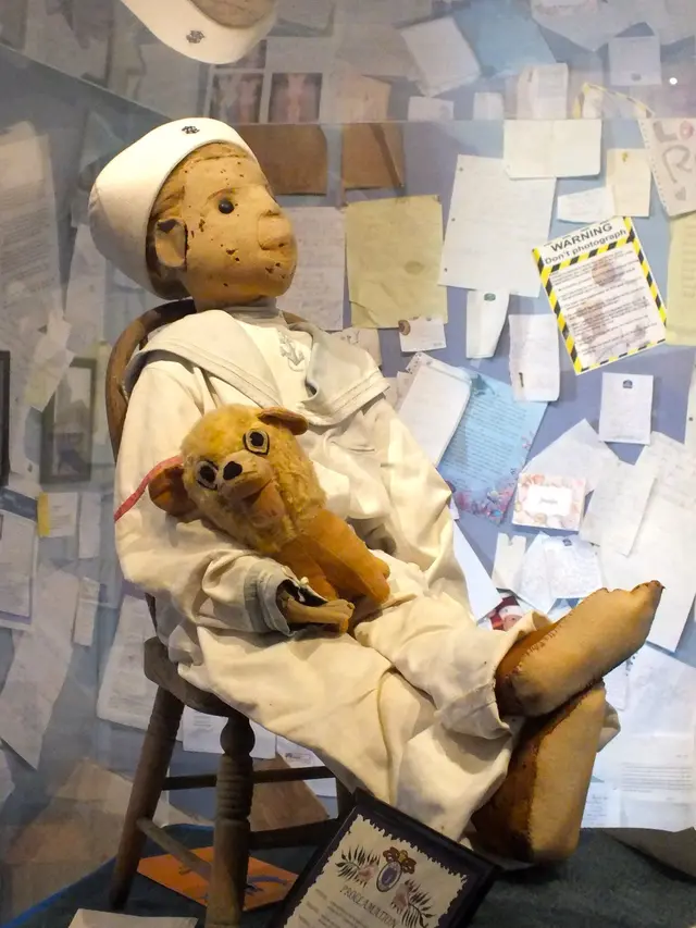 Robert the Doll