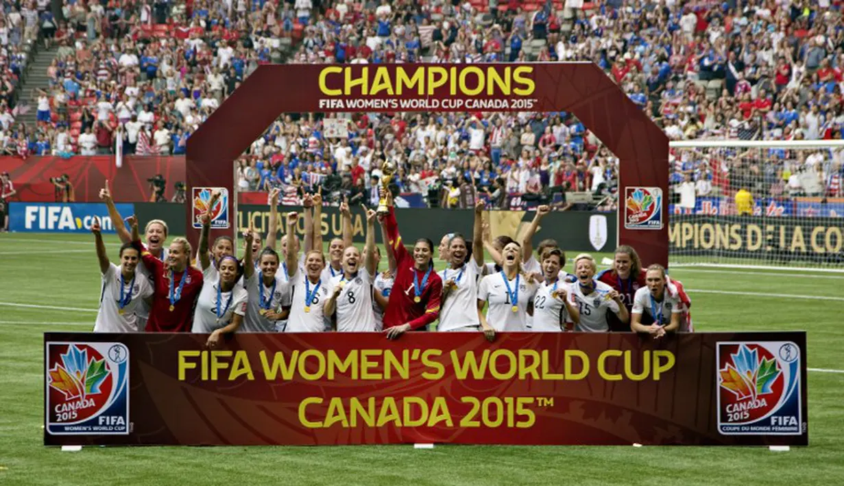 Amerika Serikat akhirnya berhasil menjadi juara Piala Dunia Wanita 2015 setelah mengalahkan Jepang dengan skor 5-2. yang berlangsung di Stadion BC Place, Vancouver, Kanada. Senin (6/7/20150 pagi WIB. (AFP PHOTO/ANDY CLARK)