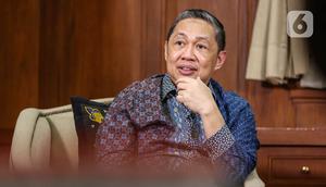 Wakil Menteri Luar Negeri, Anis Matta berpose usai wawancara khusus dengan Liputan6.com di Jakarta, Selasa (18/2/2025). (Liputan6.com/Angga Yuniar)