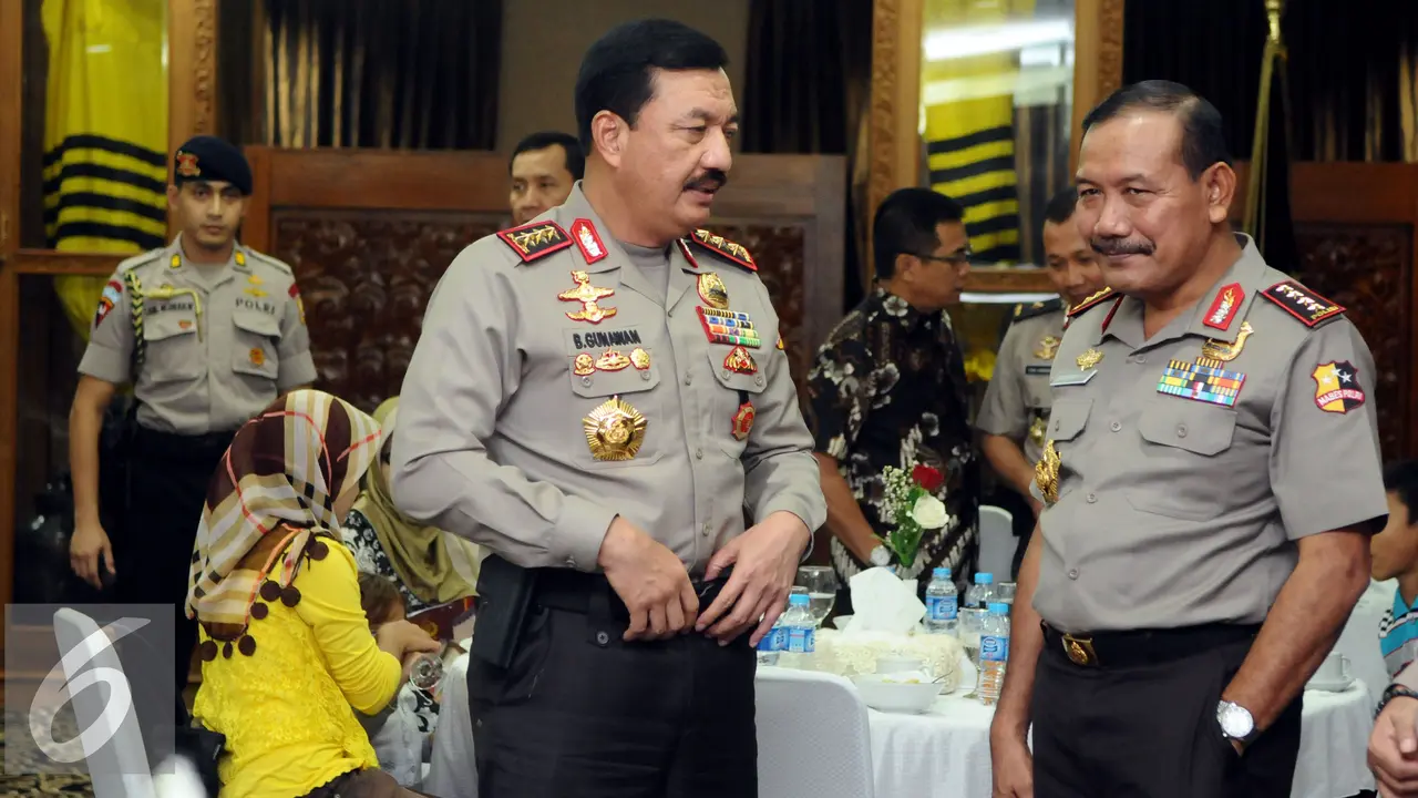 20160122-Kapolri-Santuni-Keluarga-Korban-Teror-Bom-Jakarta-HEL
