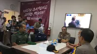 Wakapolri Syafruddin menyambangi Bandara Soekarno Hatta (Liputan6.com/ Pramita Tristiawati)