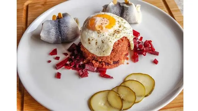 6 Makanan Ini Pernah Dianggap Aneh di Zaman Dulu, Populer Era 70-an