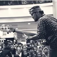 Kabar duka itu juga disampaikan Badai Kerispatih, ia menyebutkan jika almarhum merupakan sosok yang kritis, lucu, dan setia kawan. (Foto: instagram.com/_.badaithepianoman)