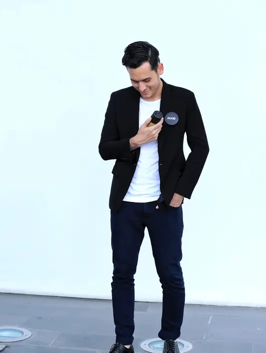 "Enggak tahu, gua merasa jalannya tepat. Memang ada rasa tidak percaya. Kayaknya itu bukan kamu. Pas film keluar, wow semua bilang gue oke," ujar Arifin Putra, Rabu (25/5/2016). (Adrian Putra/Bintang.com)