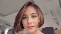 Model Rambut Pendek Prilly Latuconsina Terbaru, Bikin Tampilan Makin Fresh &amp; Chic