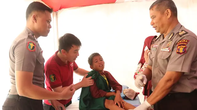 Pengobatan Gratis dan Sunatan Massal di Balikpapan