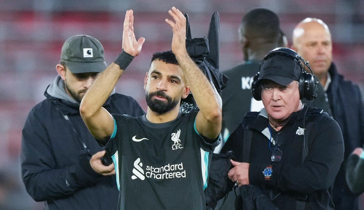 Performa gemilang Mohamed Salah bersama The Reds di musim ini terus berlanjut. Teranyar, Mohamed Salah menjadi pahlawan kemenangan Liverpool atas Southampton pada Liga Inggris dalam laga pekan ke-12 Premier League 2024/2025 pada Minggu (24/11/2024) malam WIB. (AP Photo/Sean Ryan)