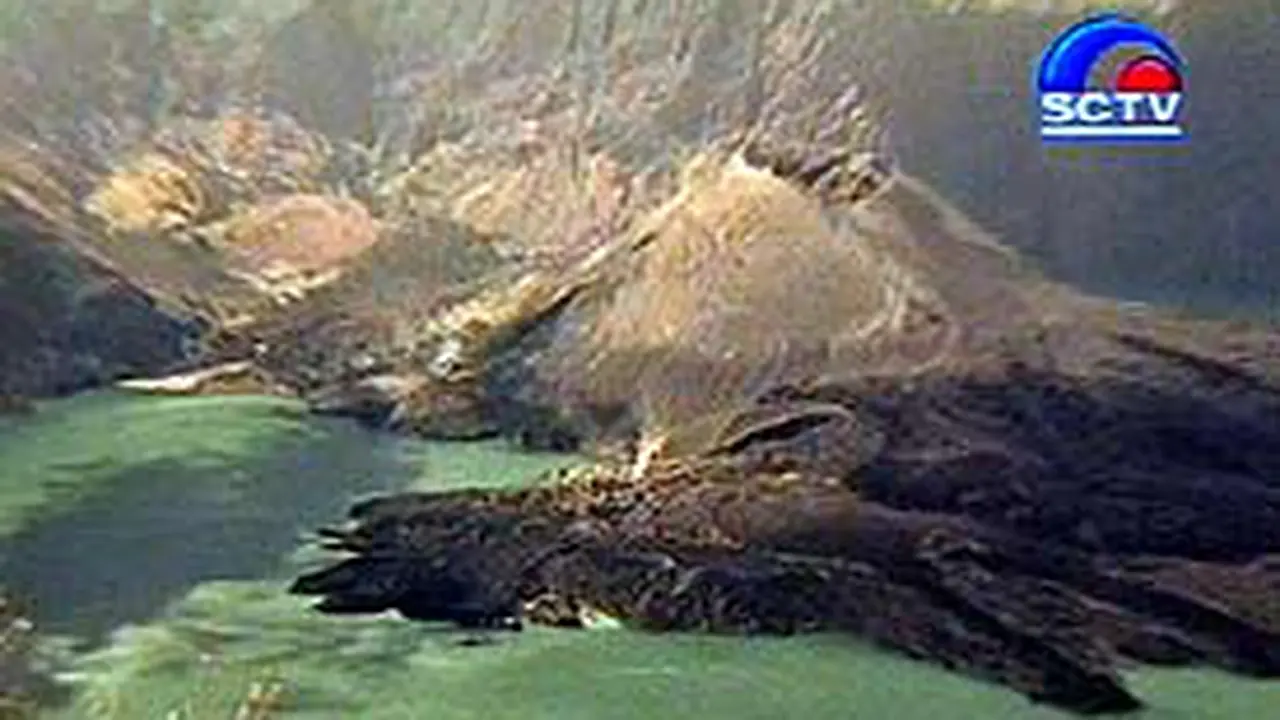 071004bLnGunung.jpg