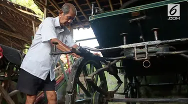 Untuk acara pernikahan Kahiyang-Boby selanjutnya, tujuh kereta kencana yang sempat dipakai di resepsi Solo dikirim ke Medan.