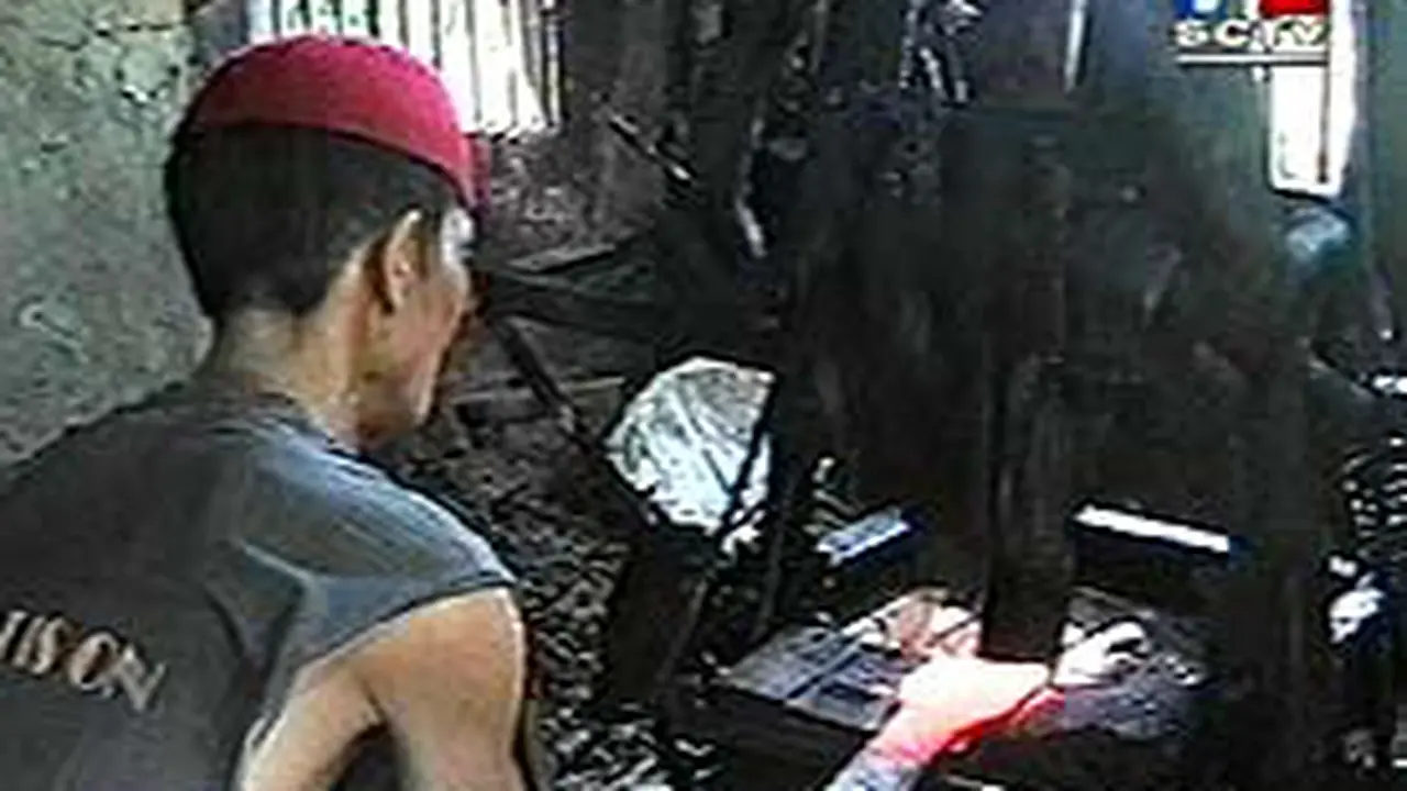 070203aPandaiBesi.jpg