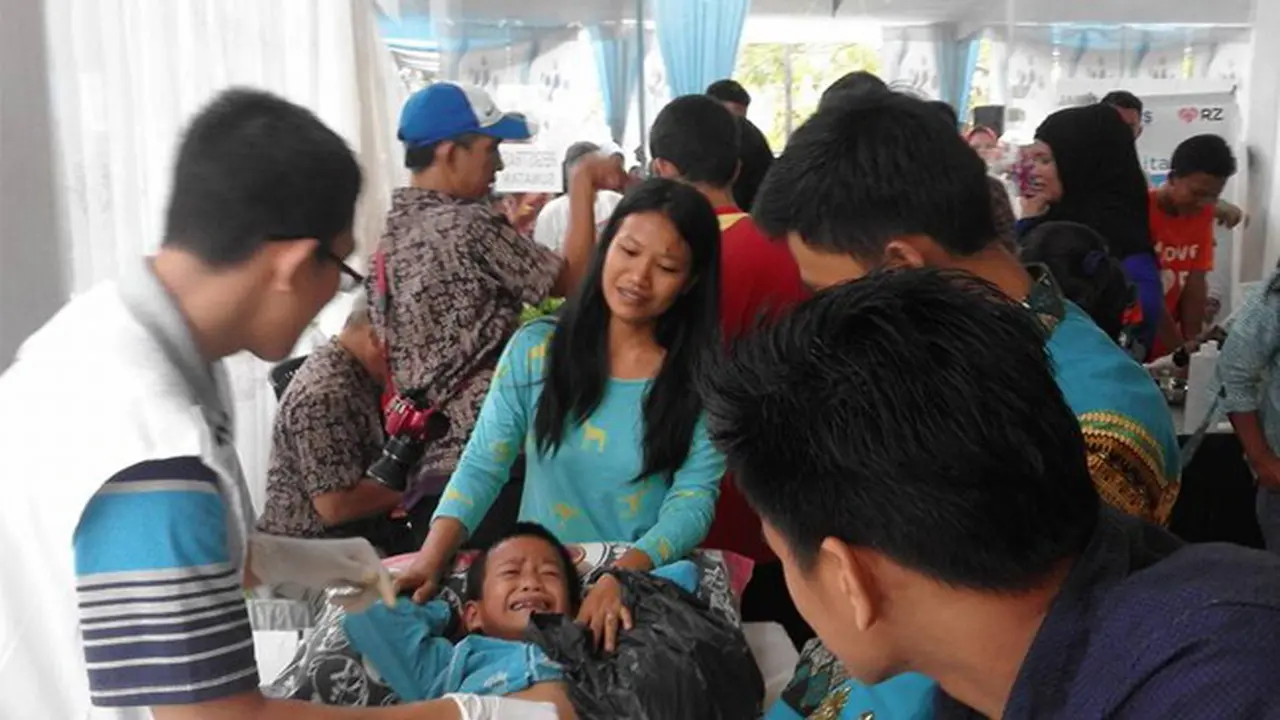 148 Anak Laki-Laki Lakukan Khitanan Massal, Seperti Apa Serunya?