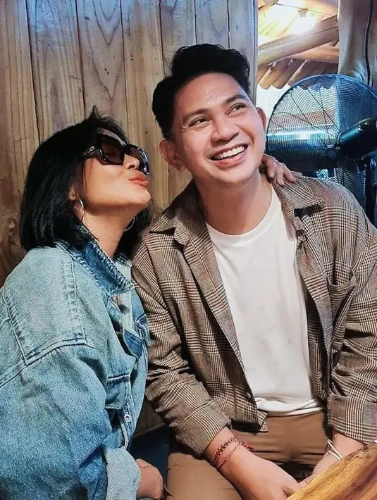 [Instagram/ronnie_sianturi]