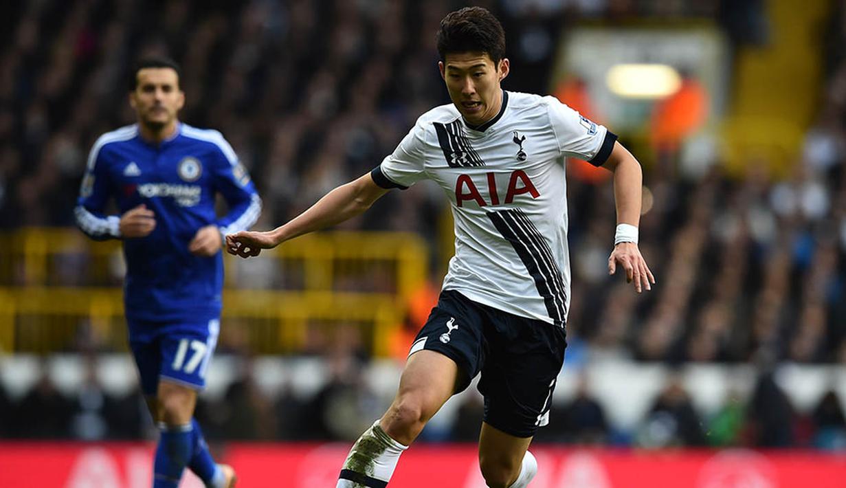 Imbang 0-0 dengan Chelsea membuat Tottenham harus tertahan di peringkat lima klasemen sementara. (AFP Photo/Ben Stansall)