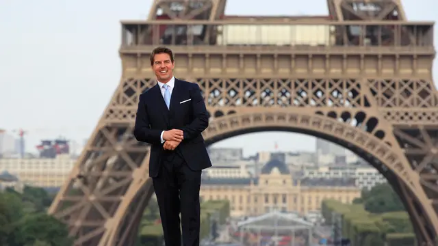 Tom Cruise