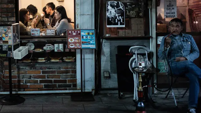 Potret Kehidupan Malam Warga Asakusa Tokyo