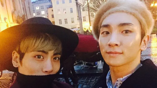 Jonghyun dan Key SHINee (Instagram/ bumkeyk)