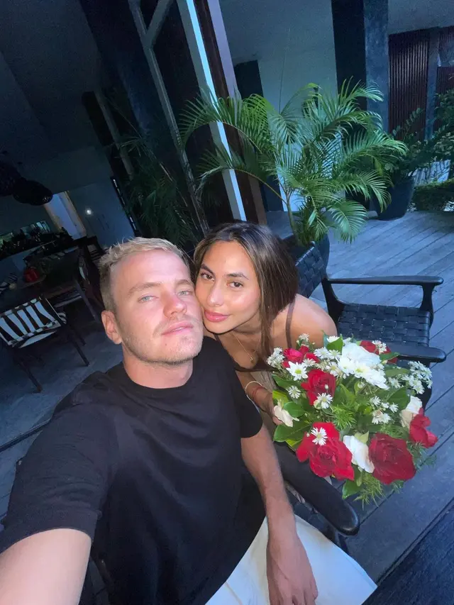 Valerie Thomas dan Zak Henry (Foto: Instagram/@valerieethomas)