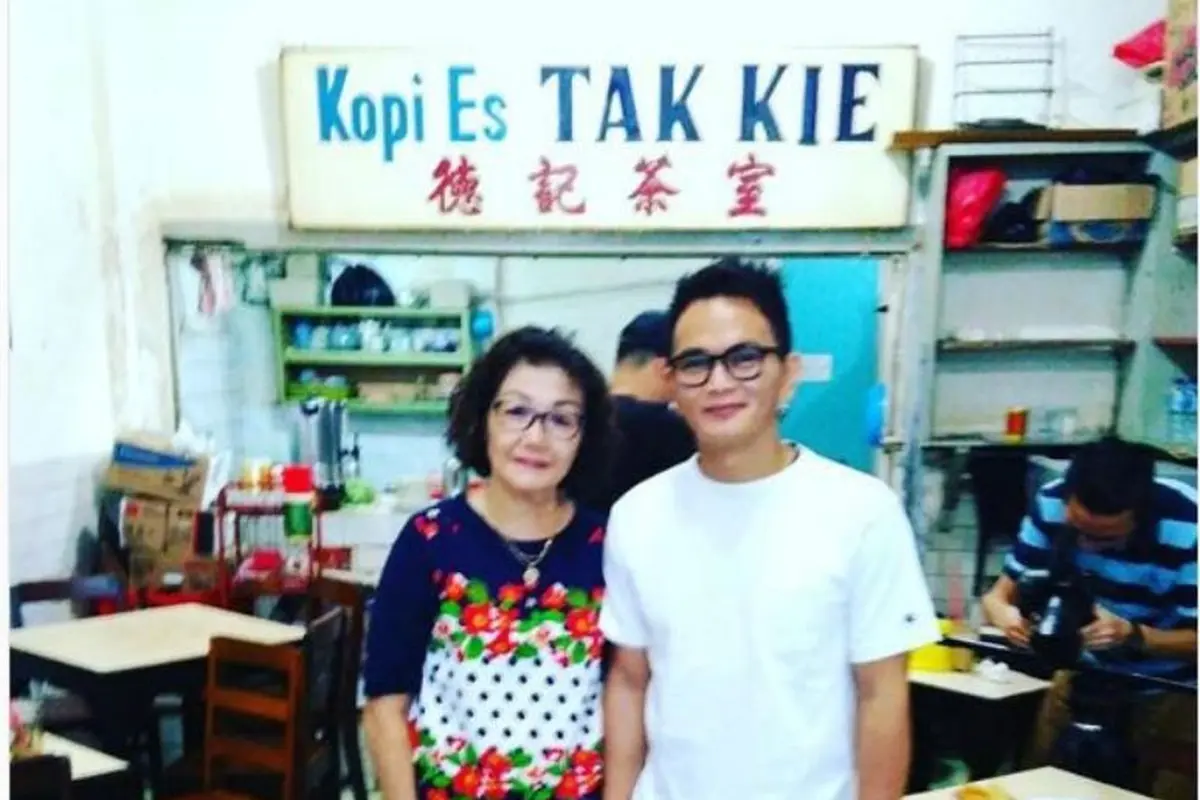 [Bintang] Kopi Es Tak Kie