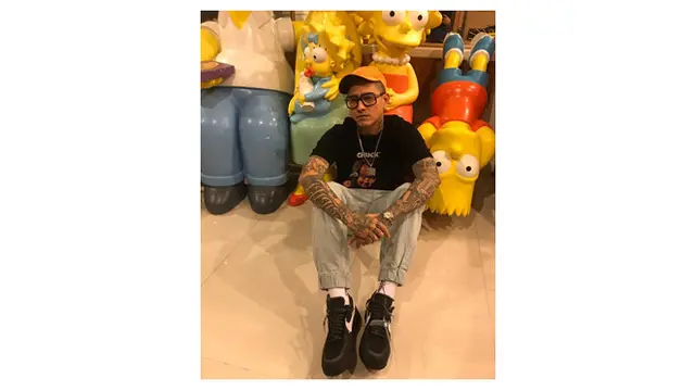 6 Potret Marco Maurer, Kakak Mario Maurer yang Seorang Rapper