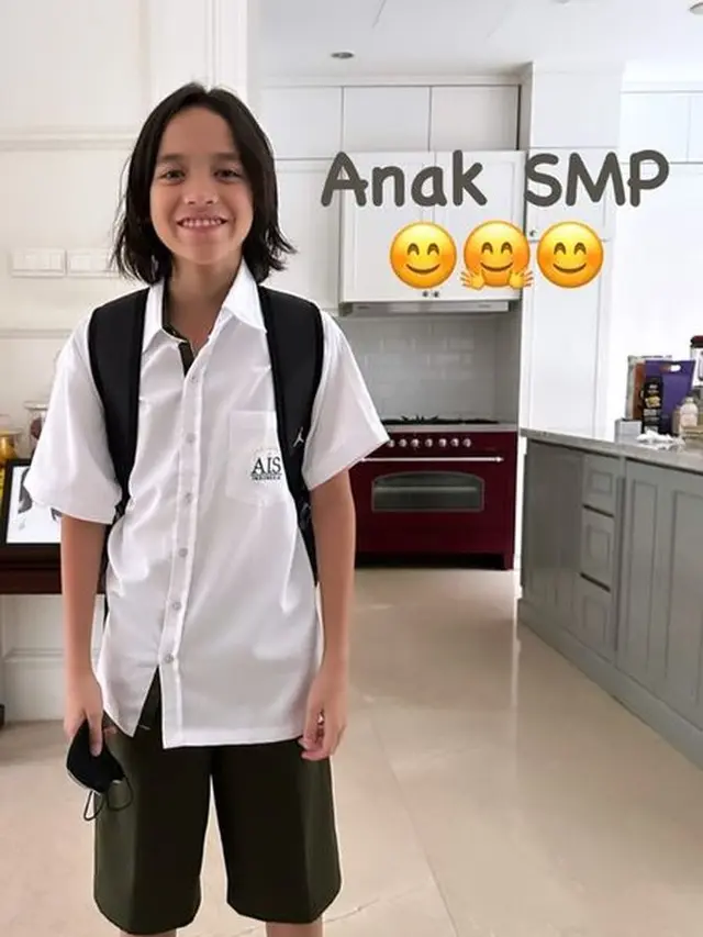 5 Potret Noah Sinclair Anak BCL Saat Sekolah, Kini Duduk di Bangku SMP