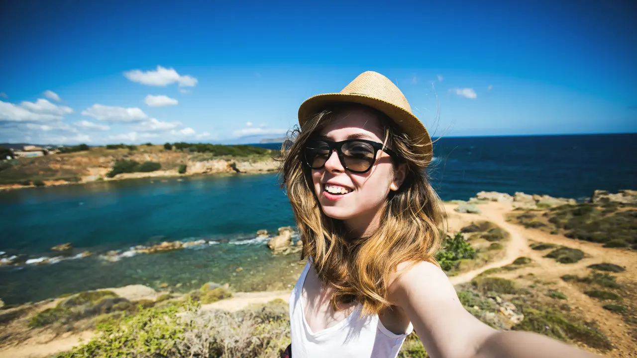[Bintang] Travel