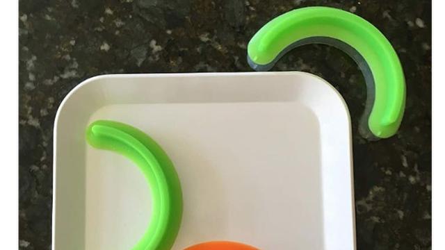 “Food Cubby”, Alat Pemisah Makanan Ini Bikin Jadi Hemat Piring!