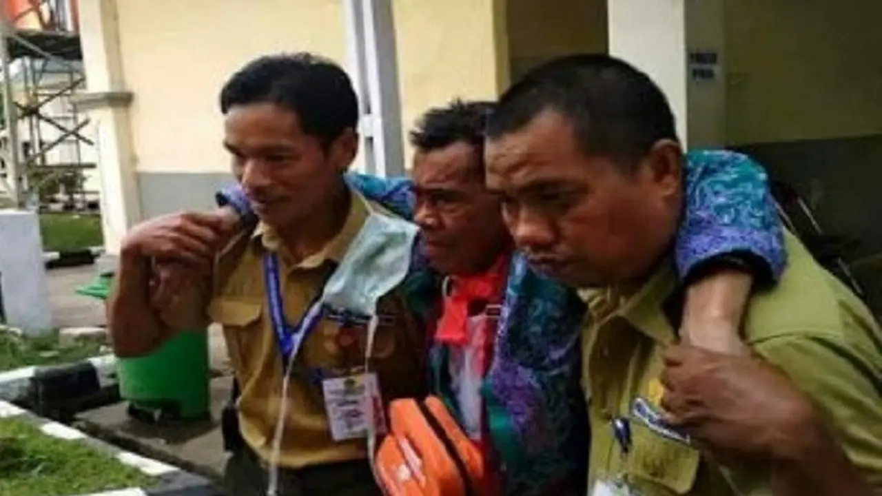 Kakek Calon Haji Nyaris Gagal ke Mekah Gara-Gara Obat Antimabuk