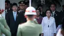 Upacara peringatan Hari Lahir Pancasila juga dihadiri Wakil Presiden Republik Indonesia Gibran Rakabuming Raka (kiri). (YASUYOSHI CHIBA/AFP)