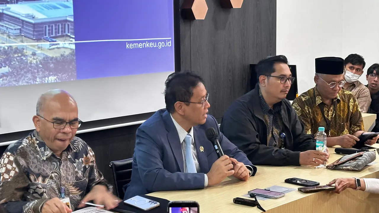 Menteri Keuangan (Menkeu) Purbaya Yudhi Sadewa dalam Media Briefing, Jumat (26/6/2026). (Liputan6.com/Gagas)