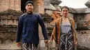 Usai menggunakan busana adat Sunda dan teman internasional, kini keduanya mengunggah momen post wedding dengan busana adat Jawa dalam media sosial Instagramnya masing-masing. Ina Marika dan Rezca Syam pun terlihat mempesona. (Liputan6.com/IG/@ina.marika)