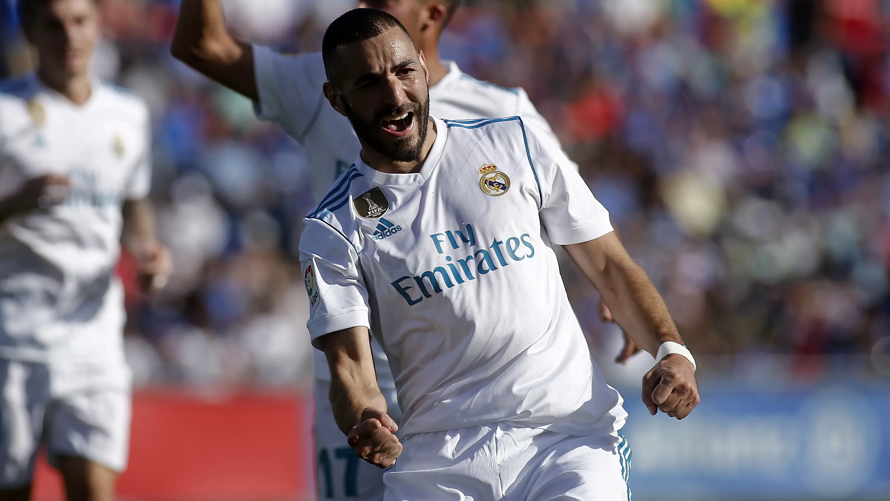 Pemain asal Prancis, Karim Benzema belum menampilkan kemampuan mencetak gol lagi. Benzema hingga pekan ke-11 La Liga Santander 2017-2018 baru mencetak satu gol untuk Real Madrid dan menempati peringkat kedelapan top scorer klub. (AFP/Oscar Del Pozo)