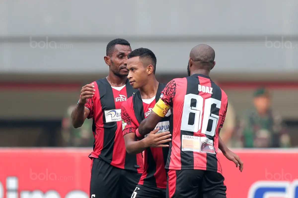 PS TNI, Persipura Jayapura, Liga 1 2017