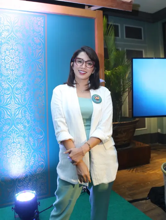 Ussy Sulistiawaty (Daniel Kampua/Fimela.com)