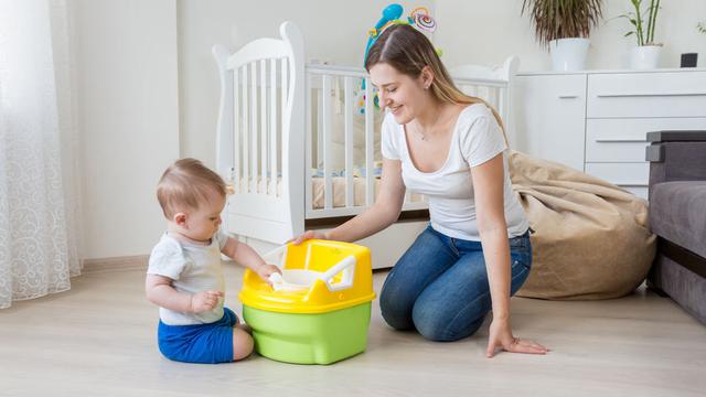 Kiat Tepat Toilet Training untuk Si Kecil