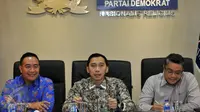 Ki-ka: Didik Mukriyanto, Edhie Baskoro Yudhoyono dan Dede Yusuf saat memberikan keterangan Ruang Fraksi, Senayan, Jakarta, Rabu (20/1/2016). Ibas mengaku keberatan atas wacana merevisi UU tentang Pemberantasan Terorisme dan BIN. (Liputan6.com/Johan Tallo)