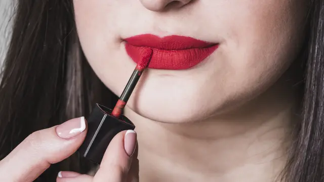 Touch Up Lipstik