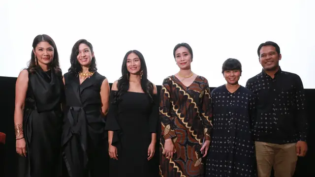 [Fimela] Happy Salma