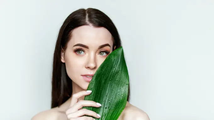 4 Cara Detoks Kulit dari Polusi Buat Para Natural Seekers