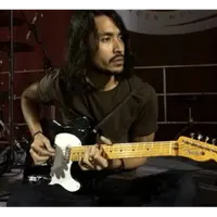 Sesuatu yang baru akan ditampilkan Ello di album barunya yang bakal rilis Agustus mendatang.