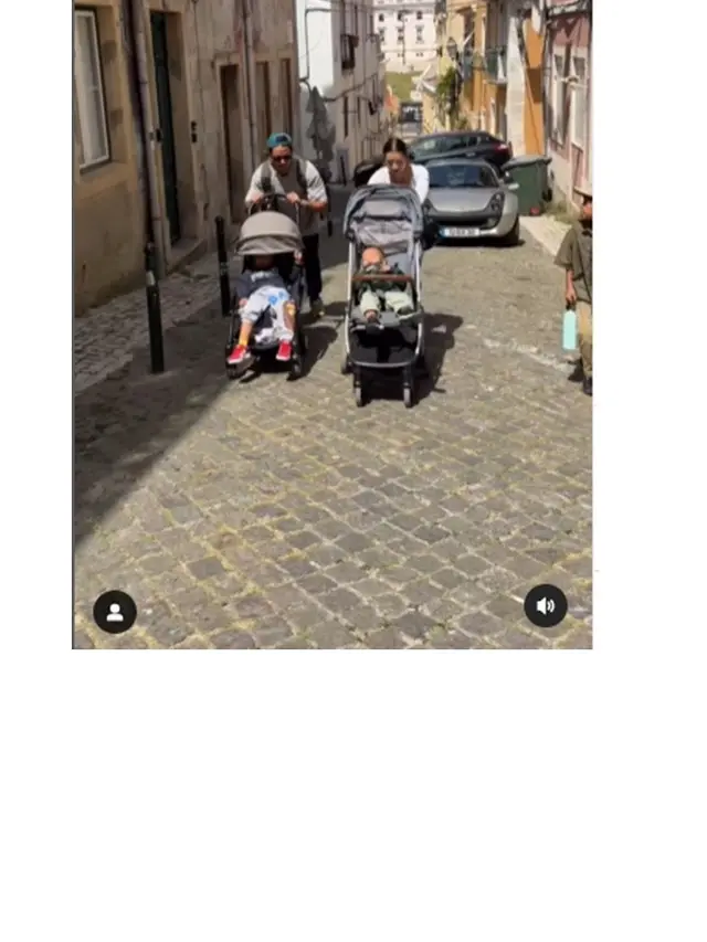 8 Momen Jennifer Bachdim Angkat Stroller Anak saat Liburan di Portugal, Curi Perhatian