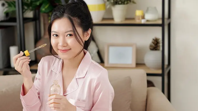 Rekomendasi Serum Pencerah di Shopee Harga di Bawah Rp100 Ribu, Murah Tapi Nggak Murahan!