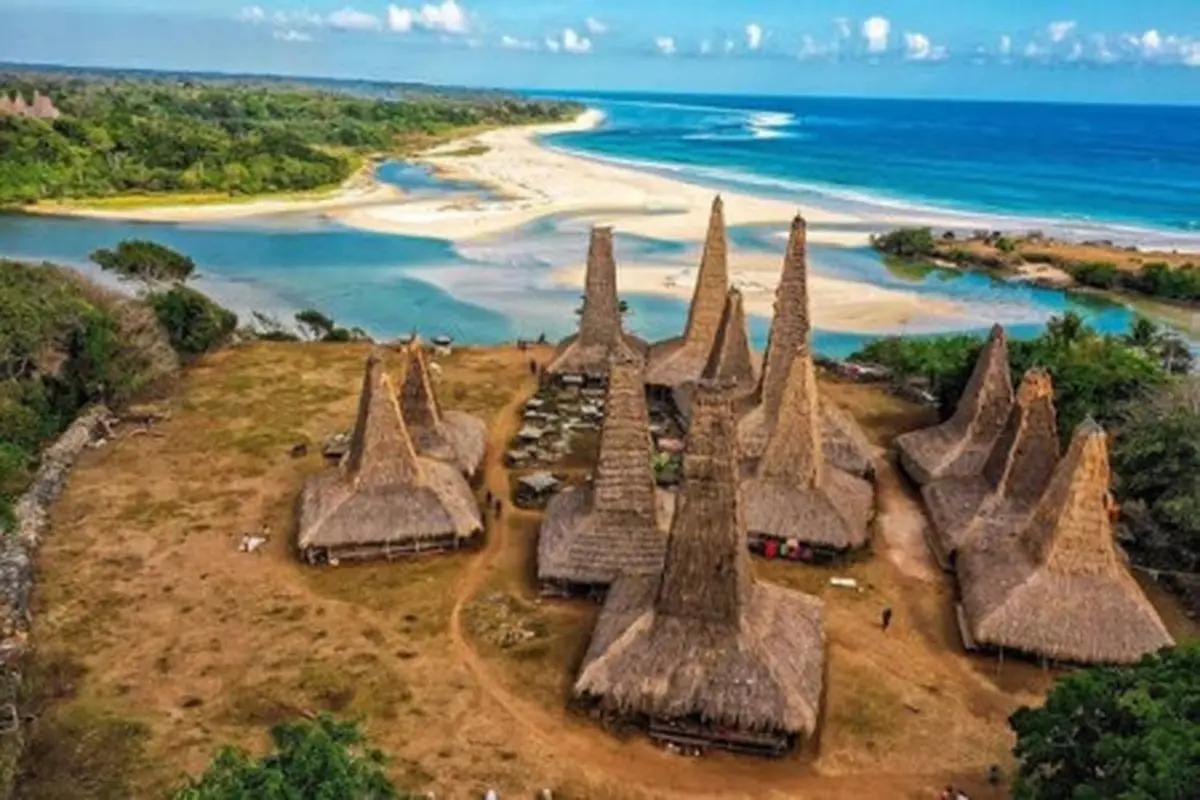Intip 5 Destinasi Wisata Budaya di Indonesia yang Unik dan Mempesona