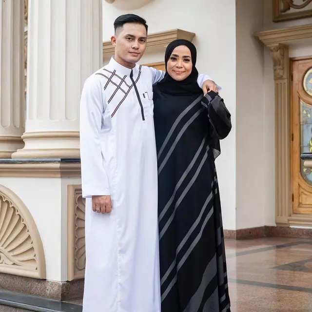 6 Potret Muzdalifah dan Fadel Islami Kompakan Pakai Gamis Ini Curi Perhatian