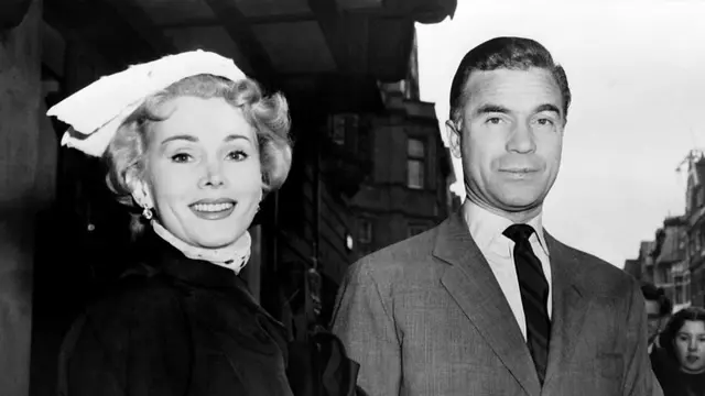 [Bintang] Zsa Zsa Gabor