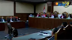 Di akhir sidang, jaksa juga menyerahkan hasil pemeriksaan Dokter RSPAD yang menyatakan bahwa Setnov sehat dan bisa mengikuti persidangan.
