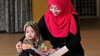 Perhatikan Ini Saat Memilih Jilbab untuk Anak! | Copyright: muslimsandtheworld.com/muslim-children