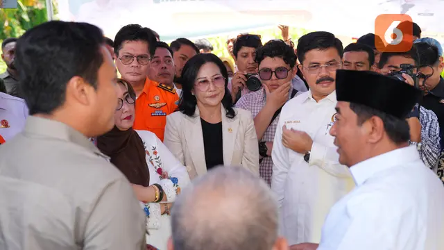 Pj Gubernur Sulsel Bahtiar Baharuddin dan Komisi V DPR RI, Andi Iwan Aras (Liputan6.com/Fauzan)