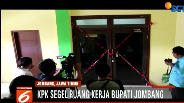 Penyegelan dilakukan untuk menjaga agar tidak ada barang bukti yang rusak.