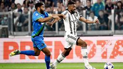 Ketangguhan Gleison Bremer di lini pertahanan Juventus bisa menjadi batu sandungan bagi para penyerang PSG untuk mencetak gol di laga nanti. Seperti diketahui Bremer merupakan bek terbaik Serie A musim lalu. Ia mengalahkan banyak nama besar seperti Milan Skriniar, Mathij De Ligt hingga Leonardo Bonucci. (AFP/Marco Bertorello)