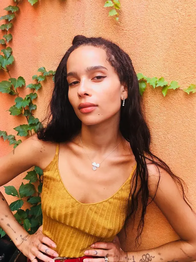 Pesona Zoe Kravitz